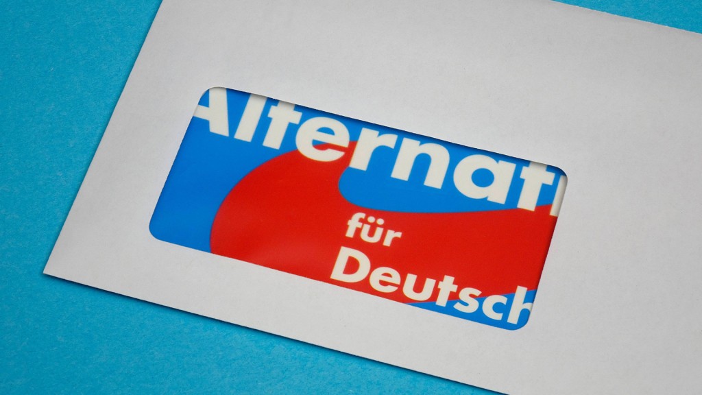 AfD-Logo in einem Briefumschlag